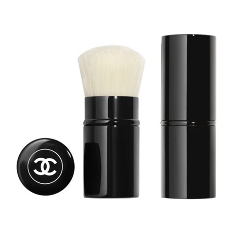 chanel kabuki pinsel|les pinceaux de chanel.